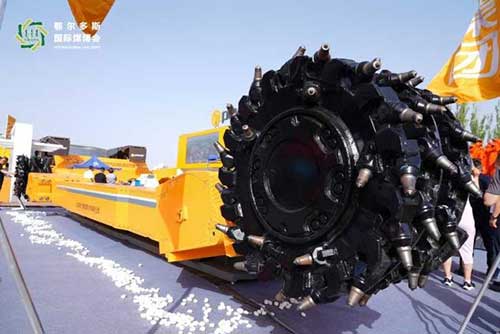 上海創力集團參展第十八屆鄂爾多斯國際煤博會取得圓滿成功(圖6)