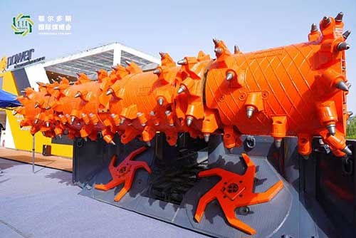 上海創力集團參展第十八屆鄂爾多斯國際煤博會取得圓滿成功(圖10)