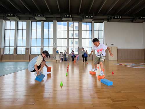 “繽紛童年 快樂六一”上海創力集團舉辦親子活動(圖2)
