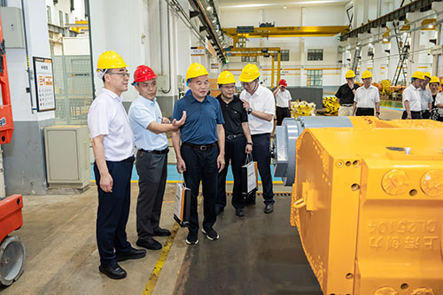 雙星耀煤海！創(chuàng)力集團首發(fā)大坡度掘錨機與高速采煤機新產(chǎn)品發(fā)布會取得圓滿成功(圖7)